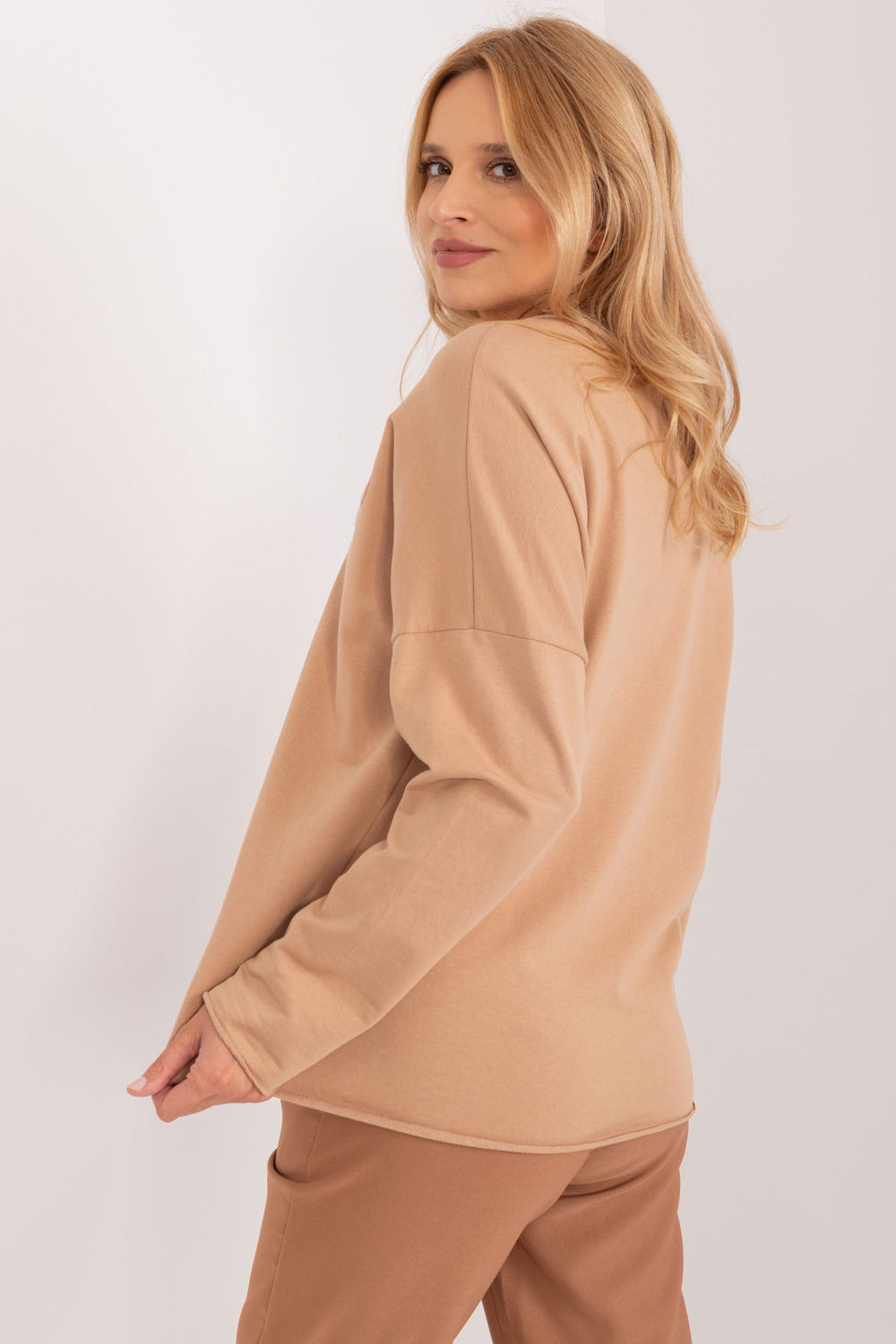  Blouse model 193478 Italy Moda  beige