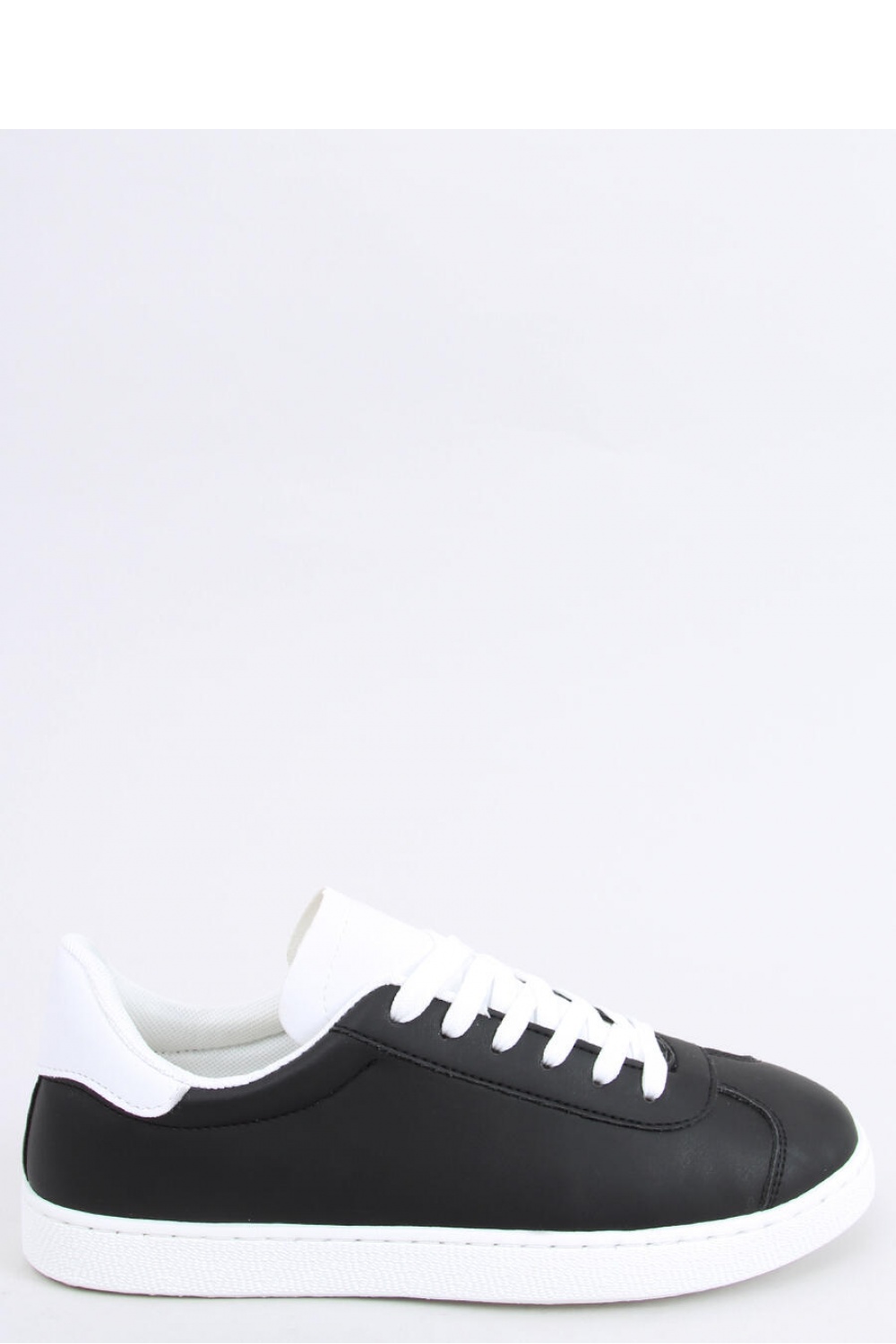 Sneakers model 161973 Inello schwarz Damen