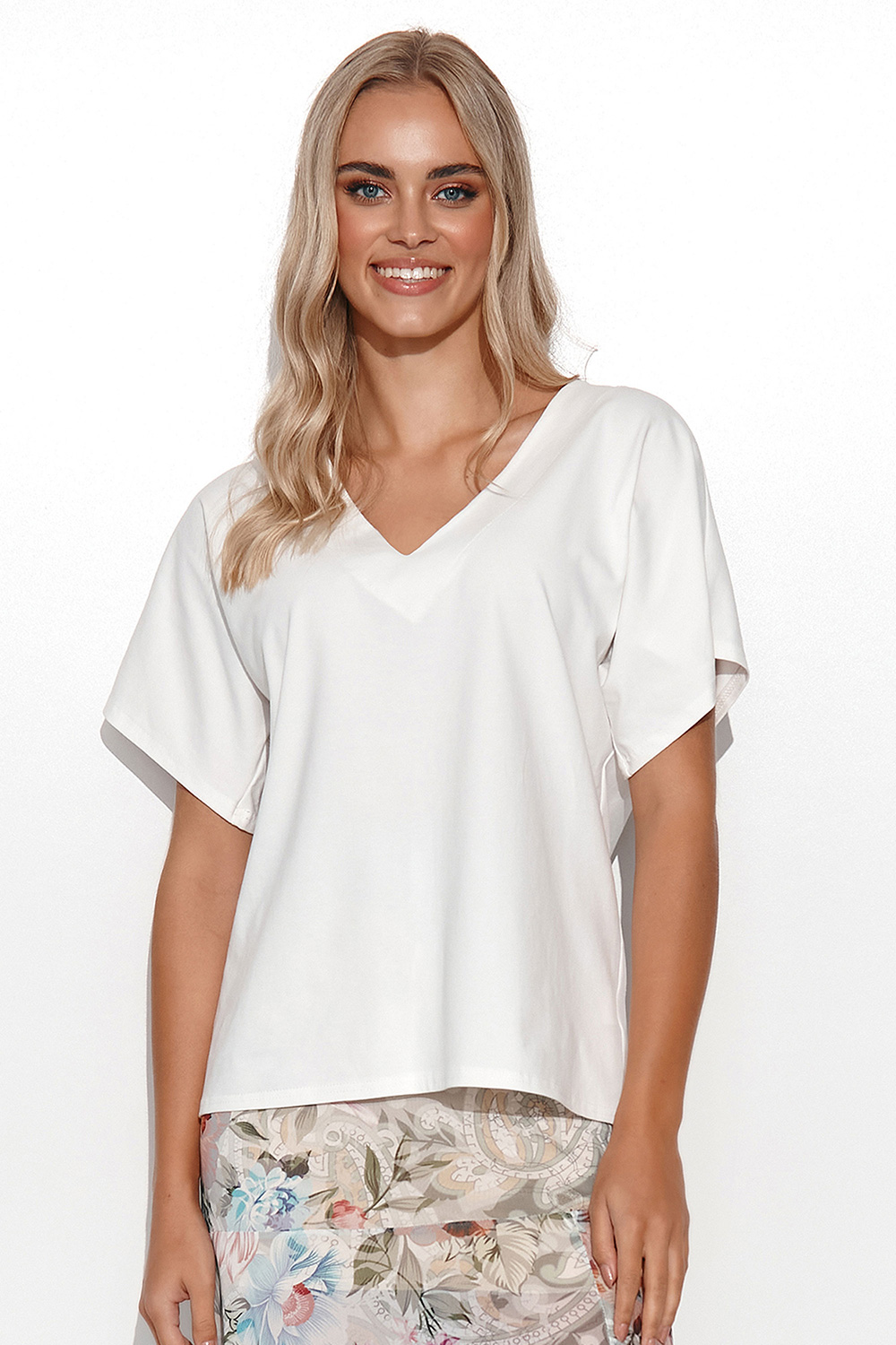  Blouse model 178562 Makadamia  beige