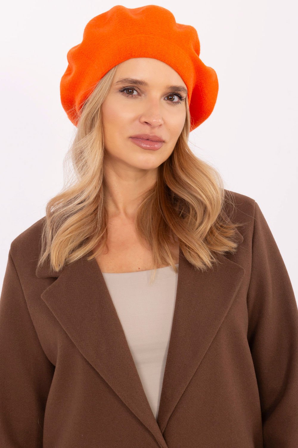 Beret model 204995 AT  orange