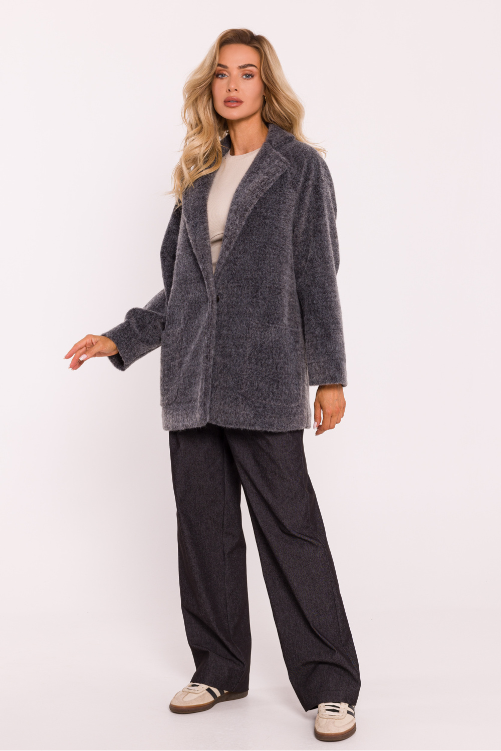  Coat model 199652 Moe  grey