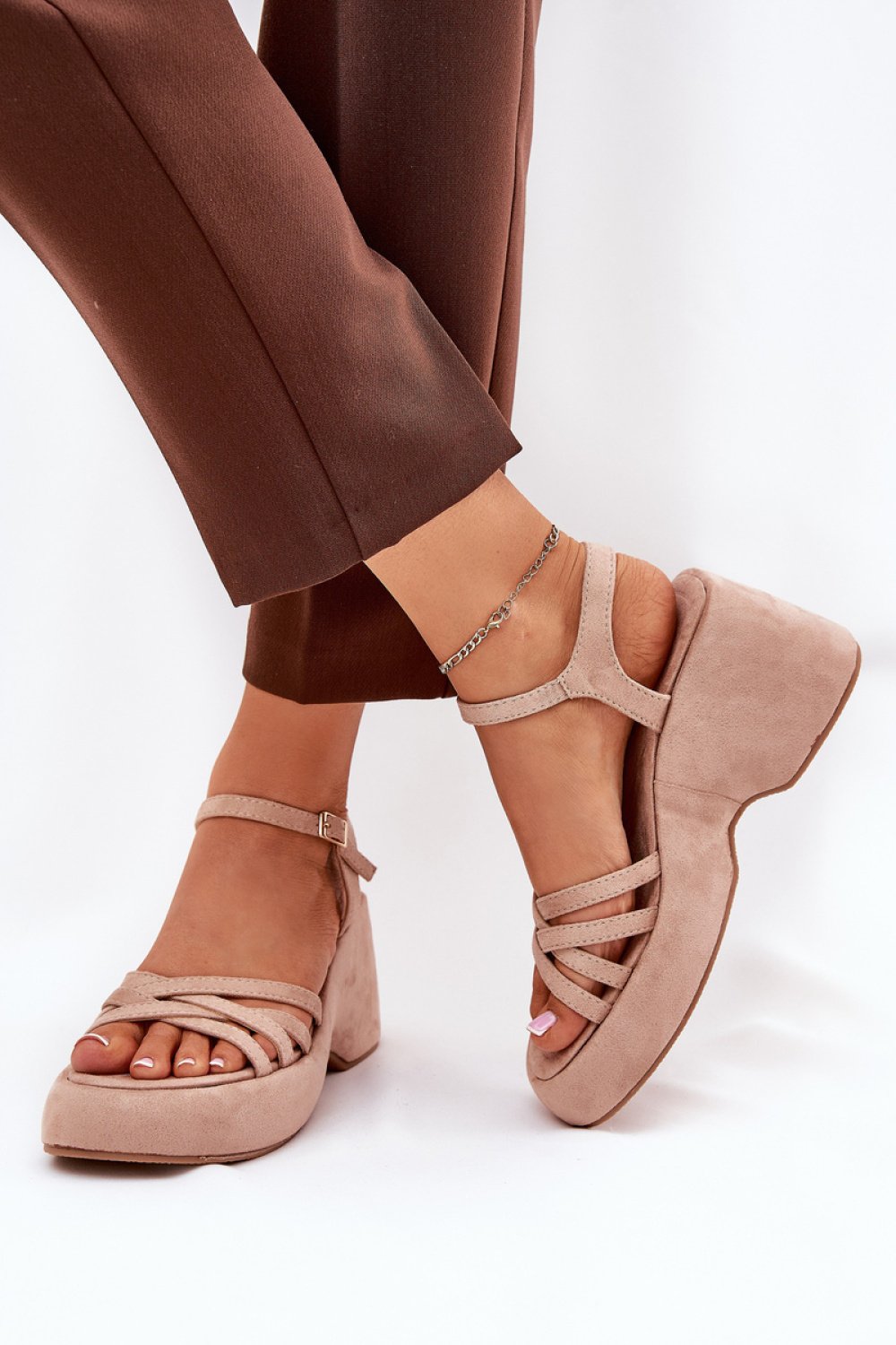  Buskin model Step in style  beige