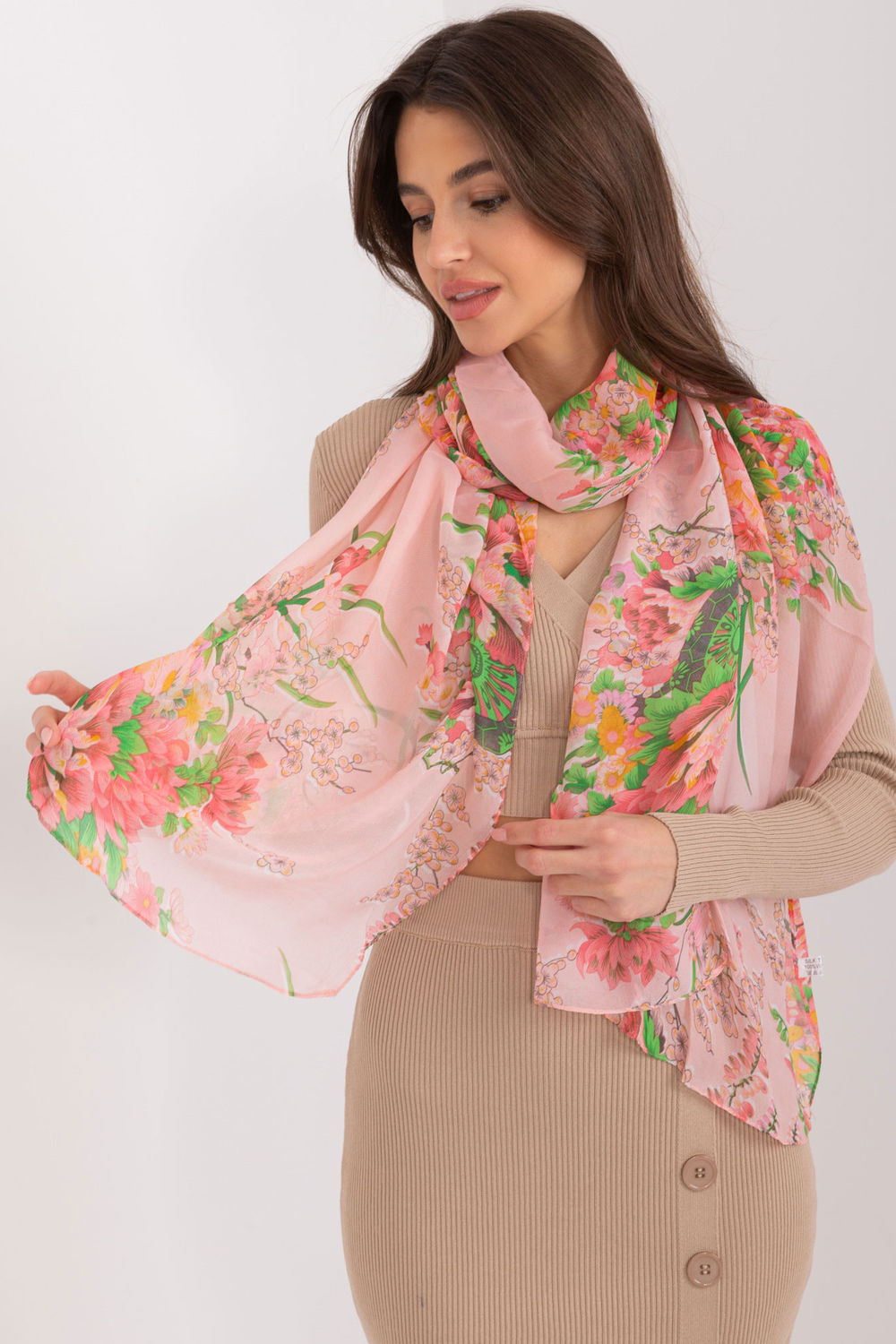  Neckerchief model 193167 AT  pink