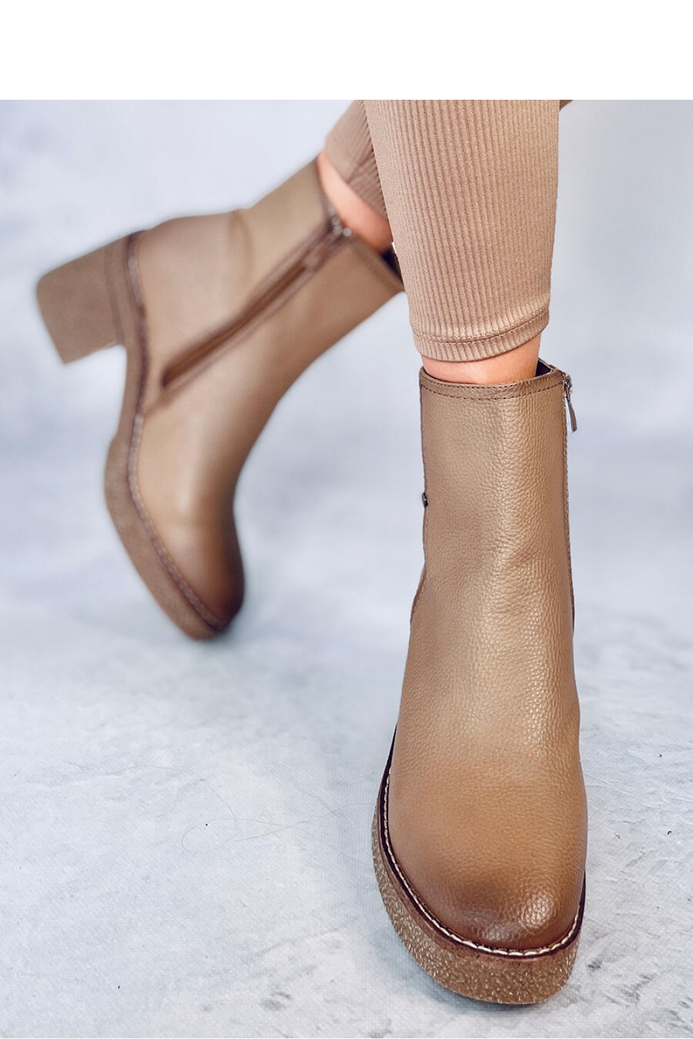  Heel boots model 187385 Inello  brown