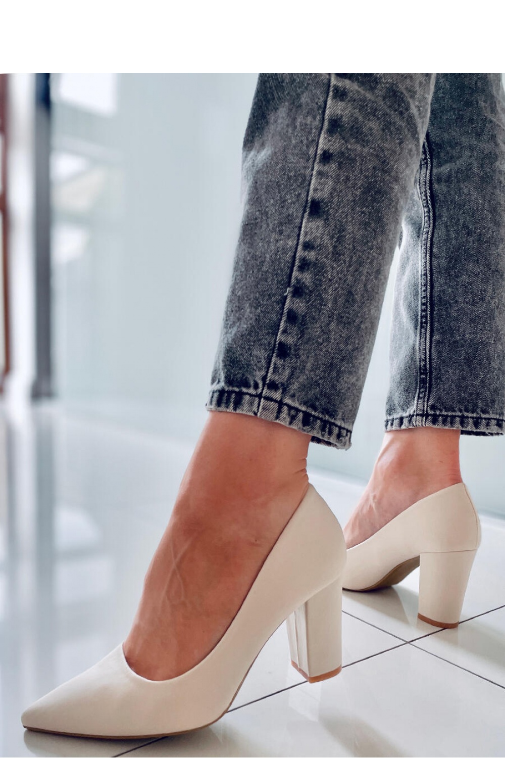  Block heel pumps model 172836 Inello  beige