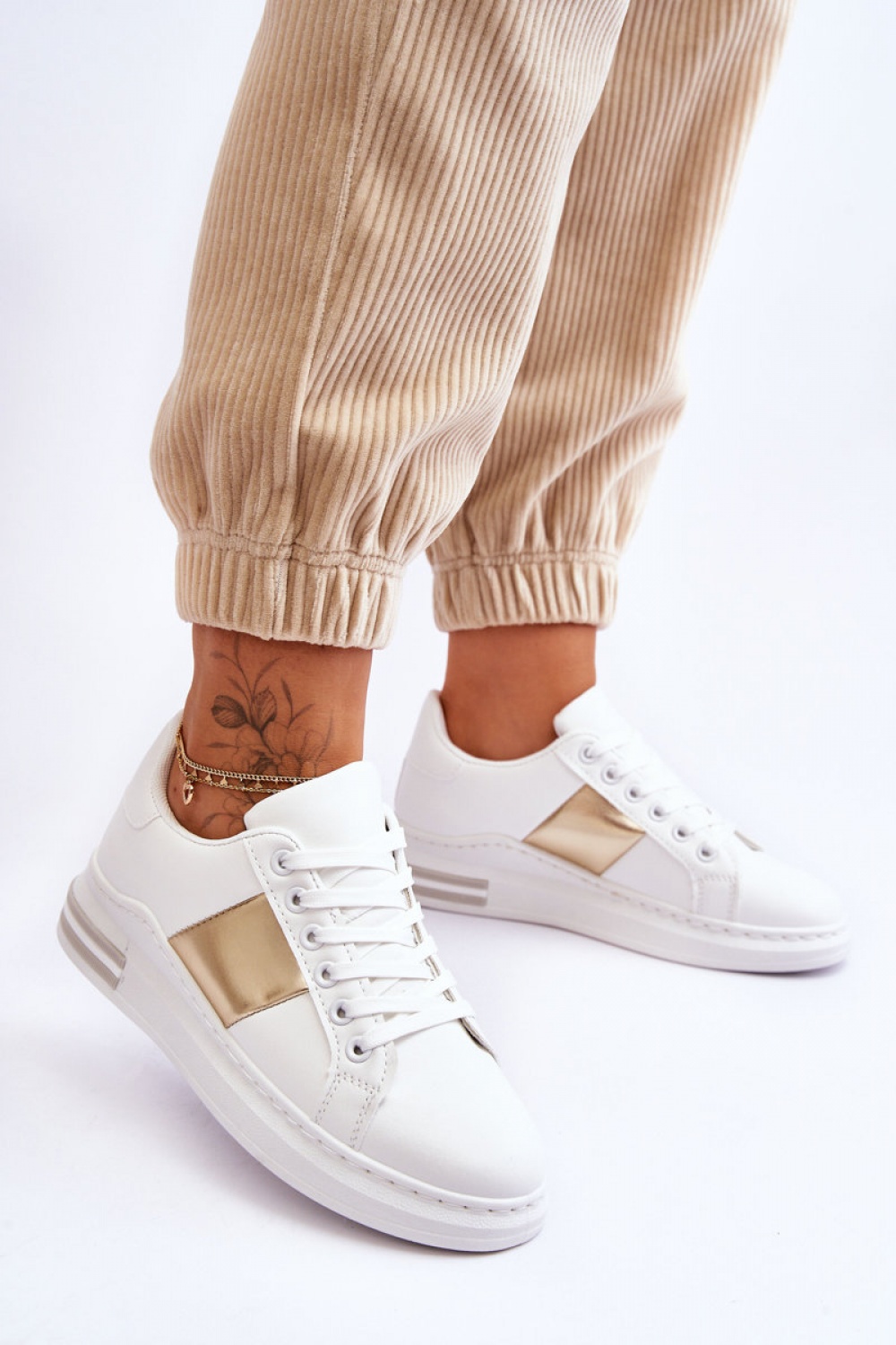  Sport Shoes model 181214 Step in style  white