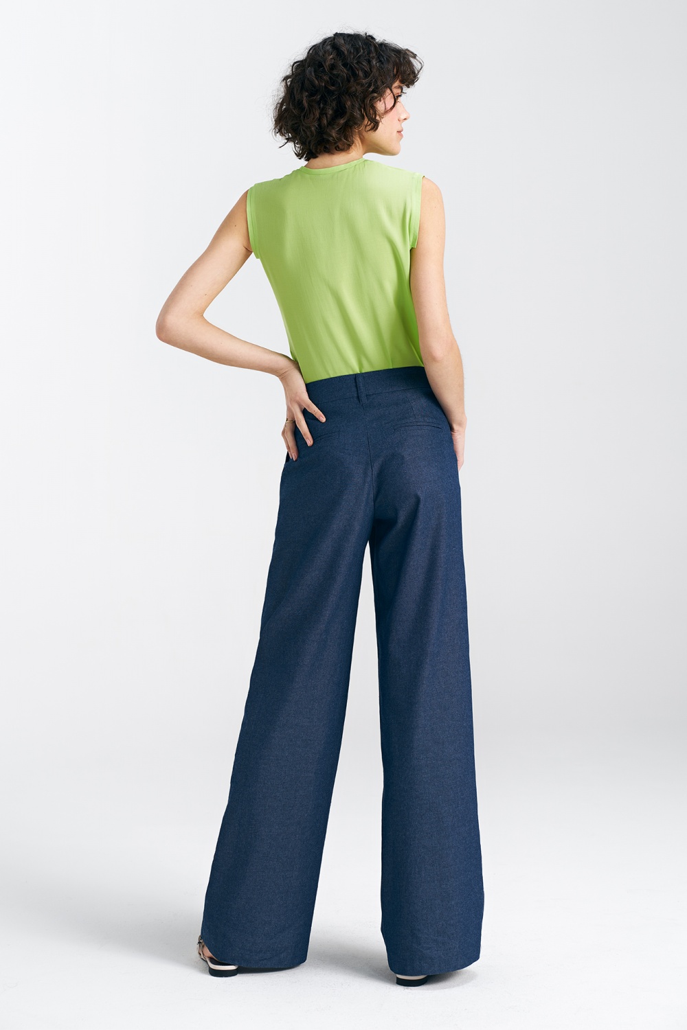  Trousers model 192966 Nife  navy blue
