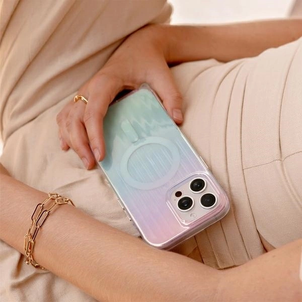 UNIQ Coehl Linear Apple iPhone 16 Pro Magnetic Charging iridescent