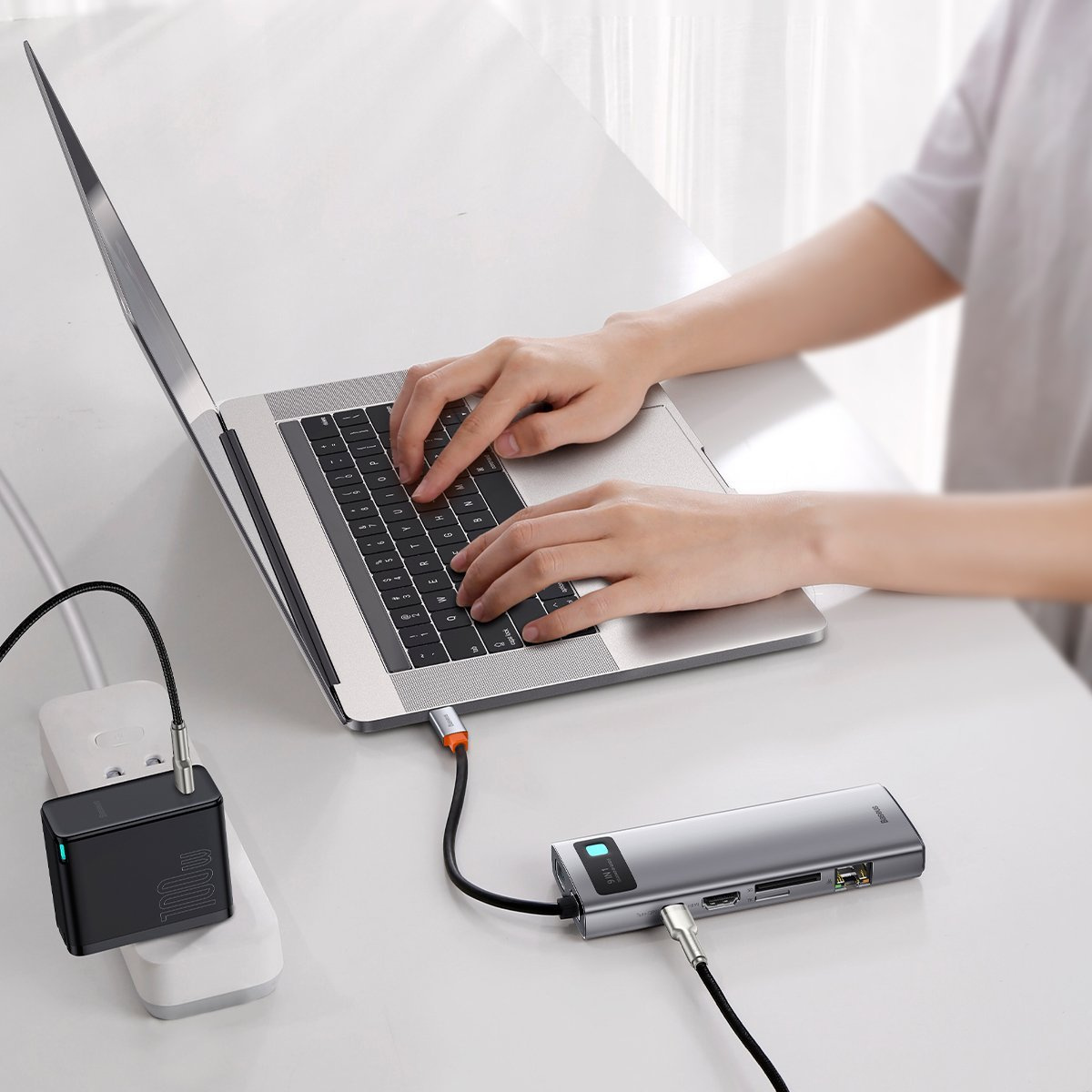 Hub 9in1 Baseus Metal Gleam Series, USB-C to 3x USB 3.0 + HDMI + USB-C PD + Ethernet RJ45 + microSD/SD + VGA