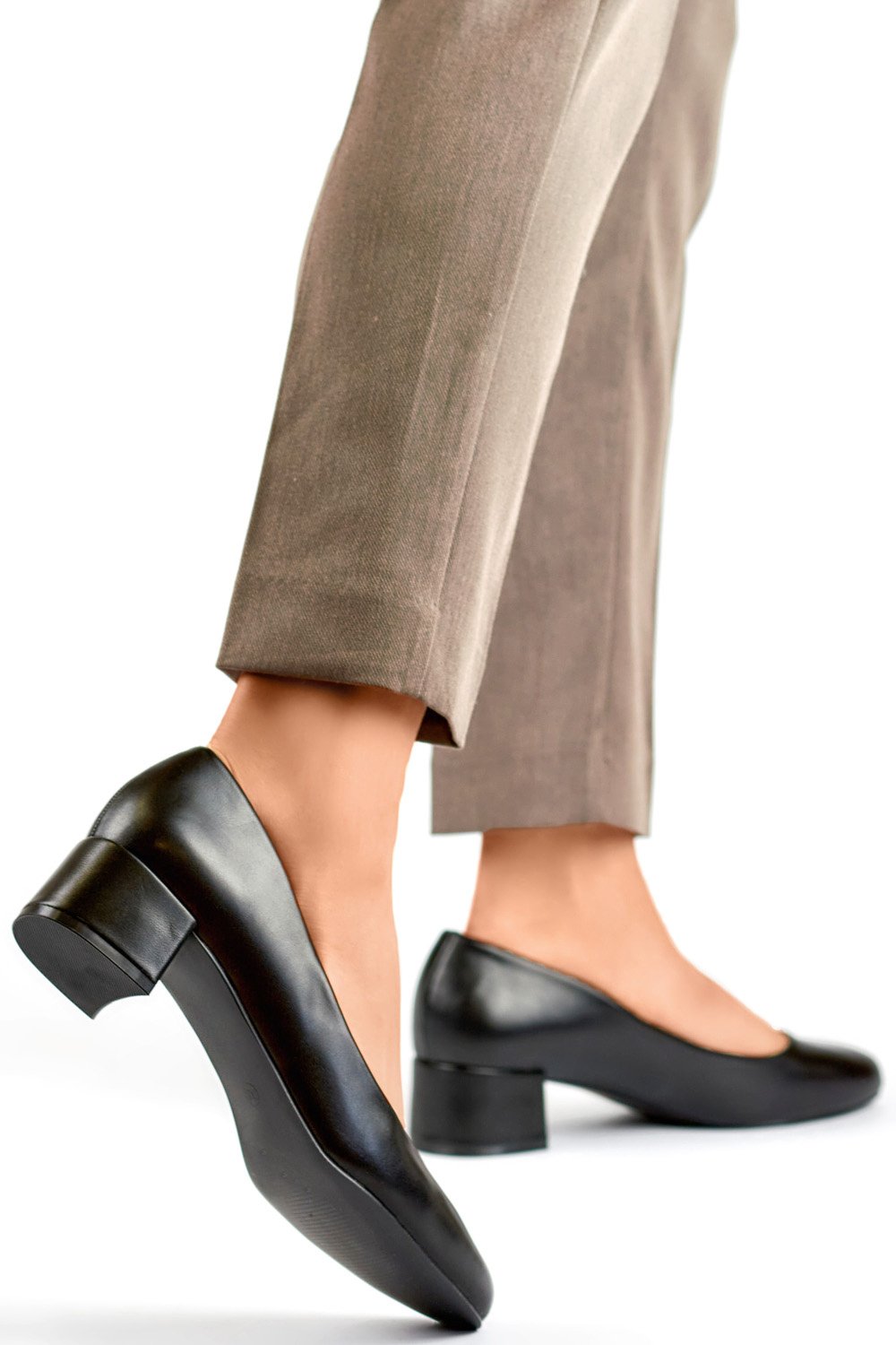  Block heel pumps model 197993 PRIMO  black