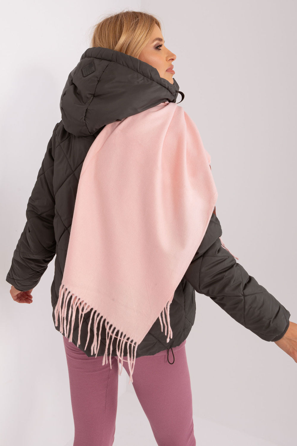  Shawl model 187602 AT  pink