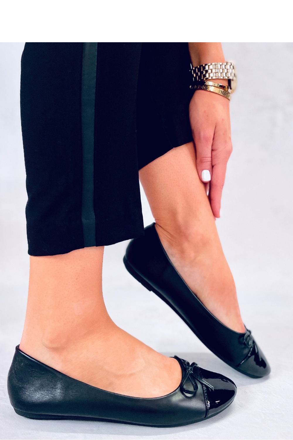  Ballet flats model 176087 Inello  black