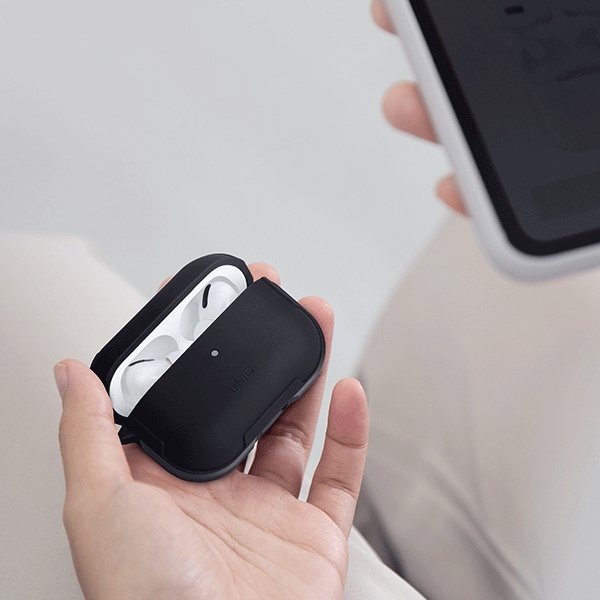UNIQ Valencia Apple AirPods Pro midnight black Antimicrobial