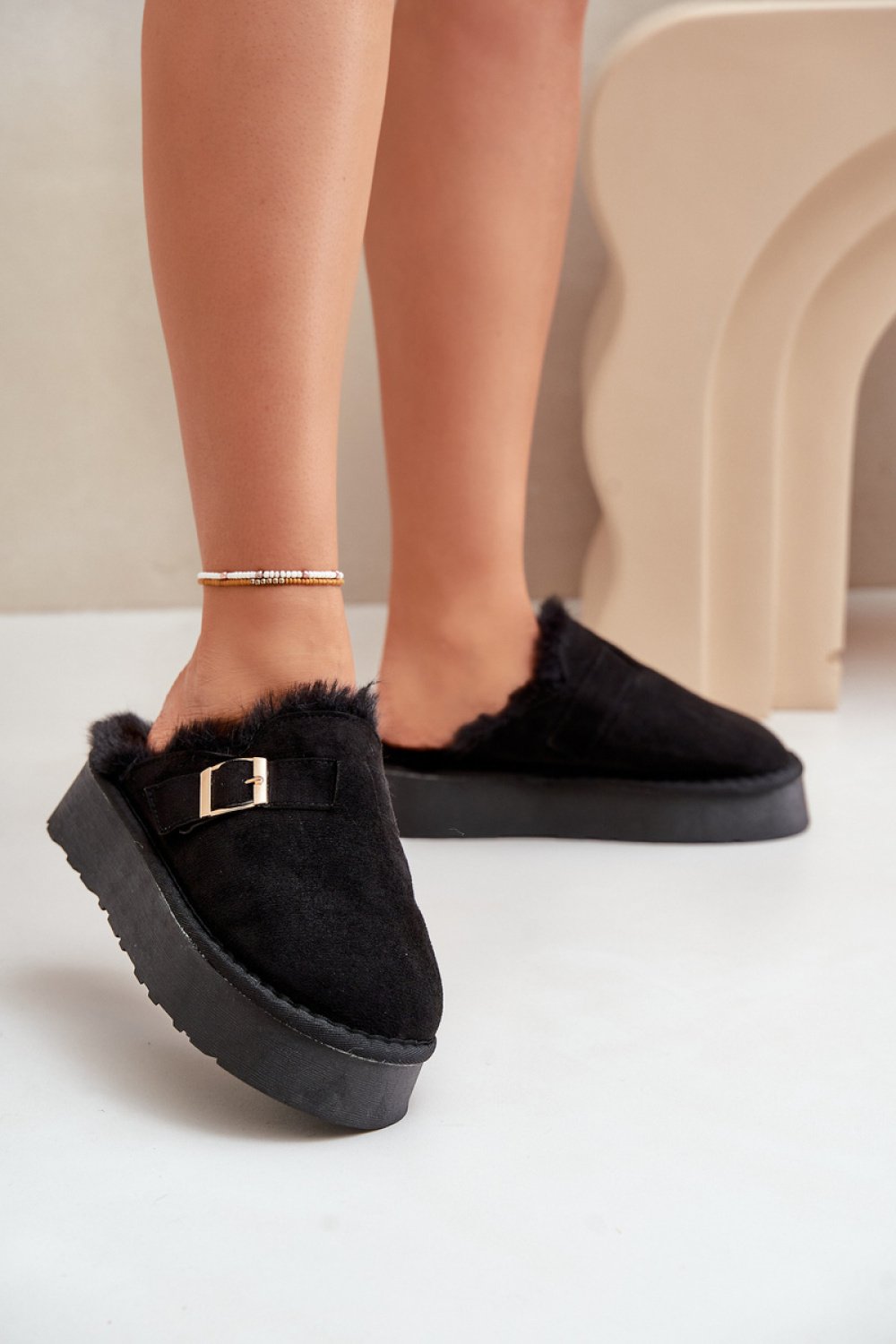  Slippers model 203748 Step in style  black