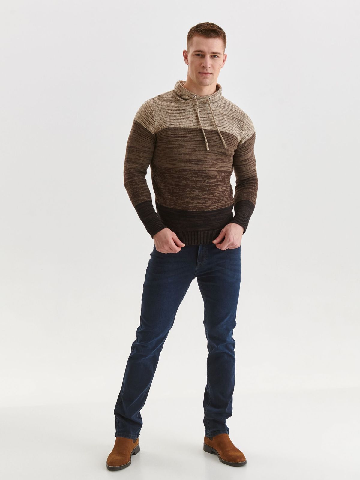  Jumper model 174211 Top Secret  brown