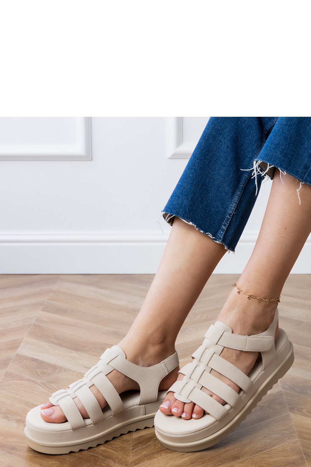  Sandals model PRIMO  beige