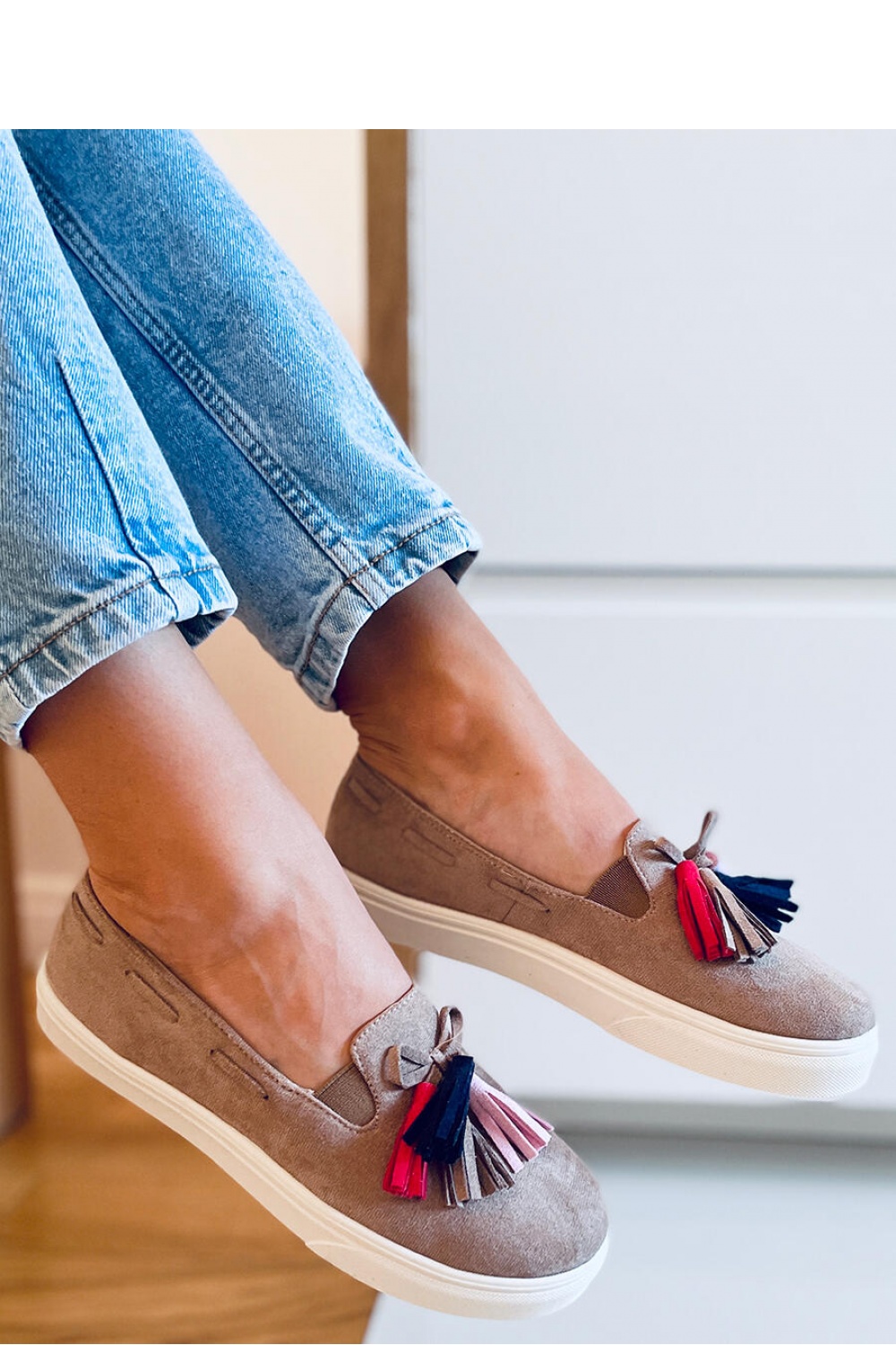  Sneakers model 170659 Inello  beige