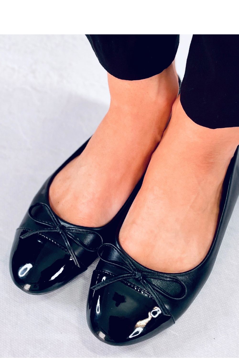  Ballet flats model 176087 Inello  black