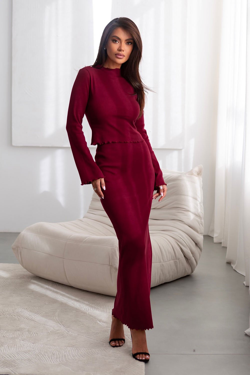  Set model 205910 IVON  red