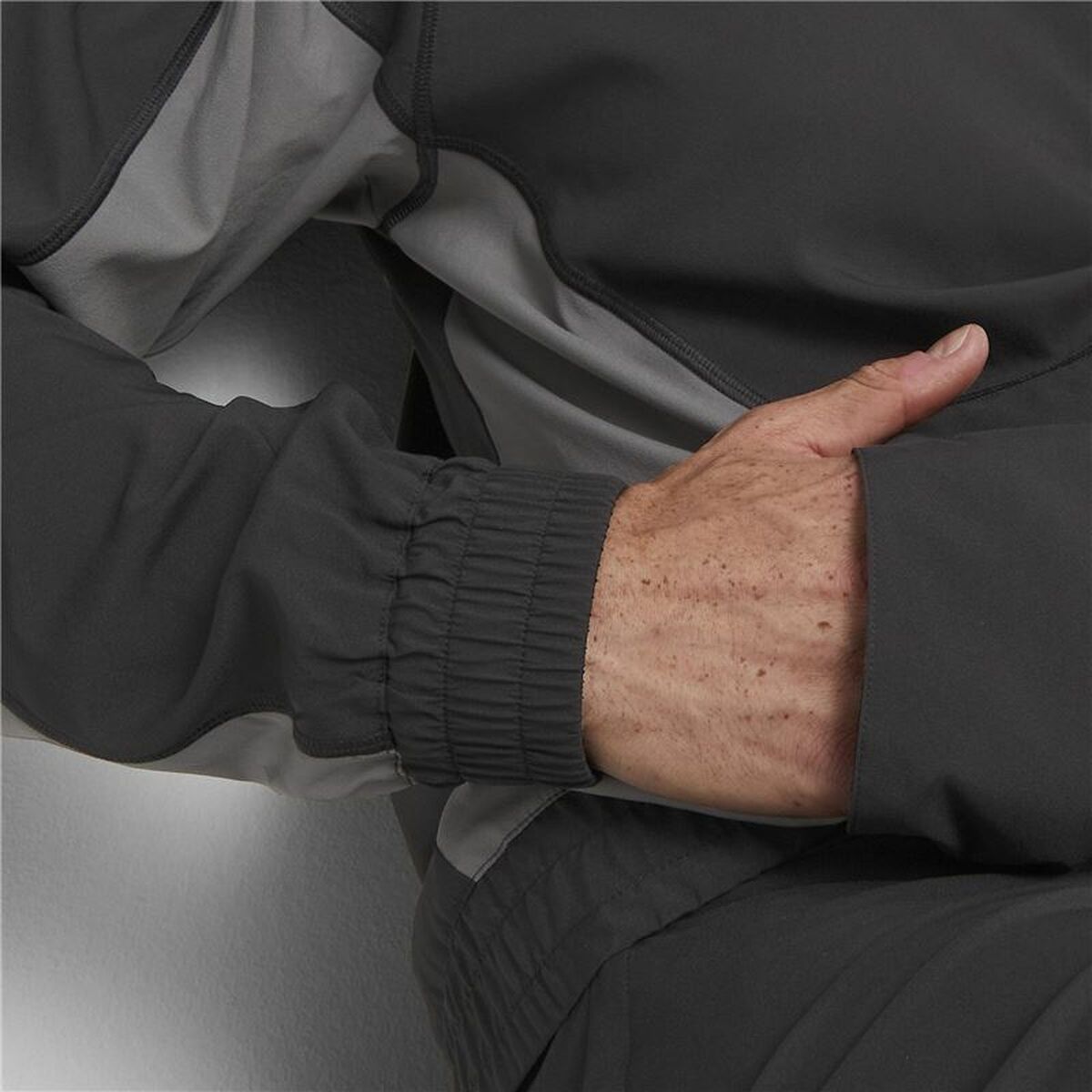 Men's Sports Jacket Puma Fit Woven Black Men's Sports Jacket Puma Fit Woven Black