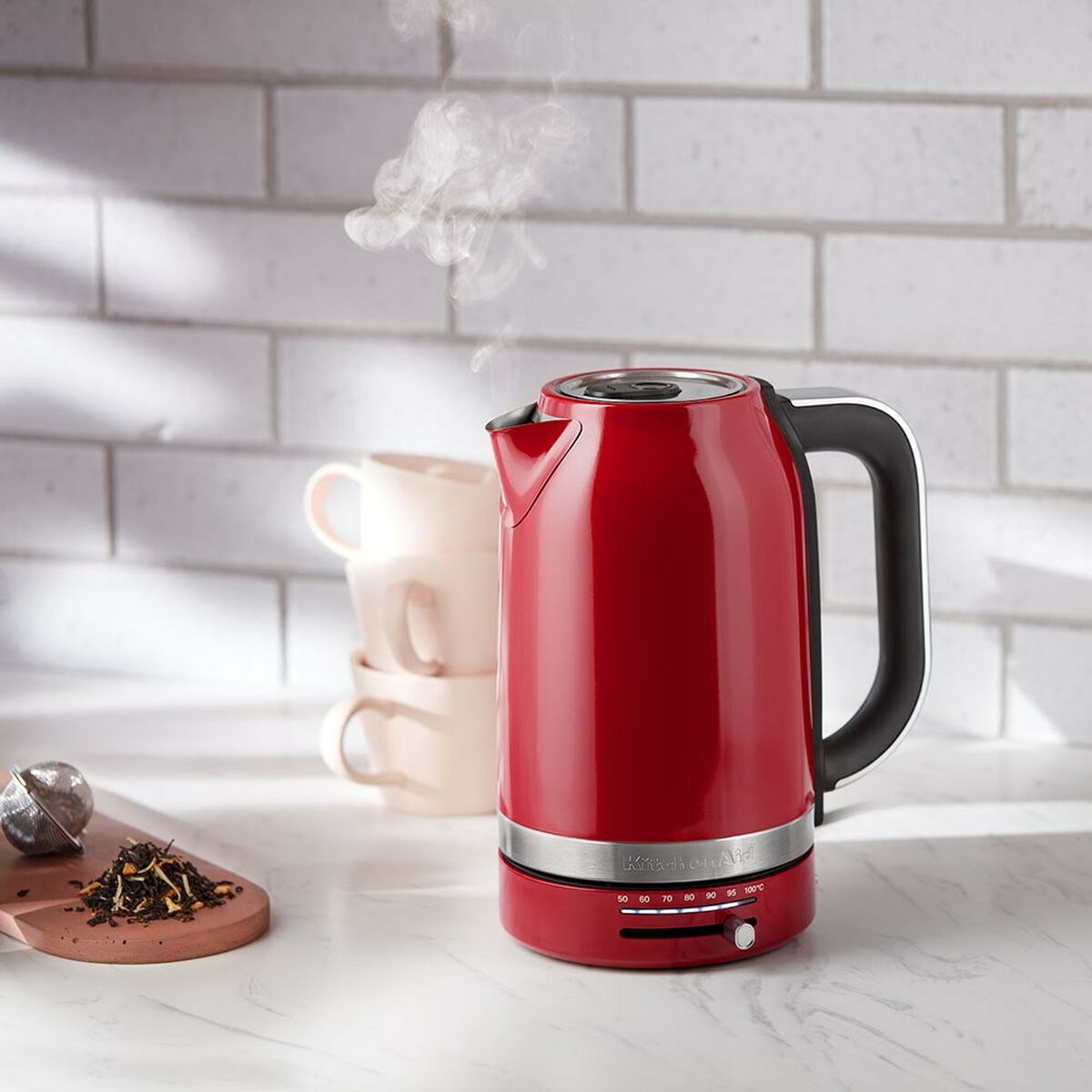 Kettle KitchenAid 5KEK1701EER Red plástico,acero inoxidable 2400 W 1,7 L (1 Unit)