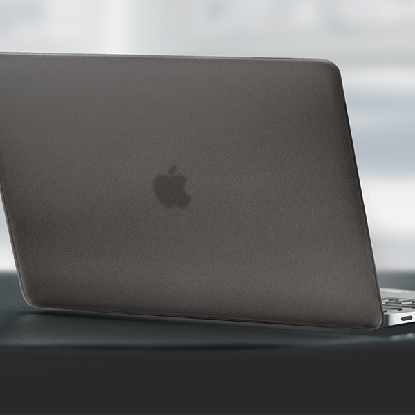 UNIQ Husk Pro Claro MacBook Pro 16" smoke matte grey