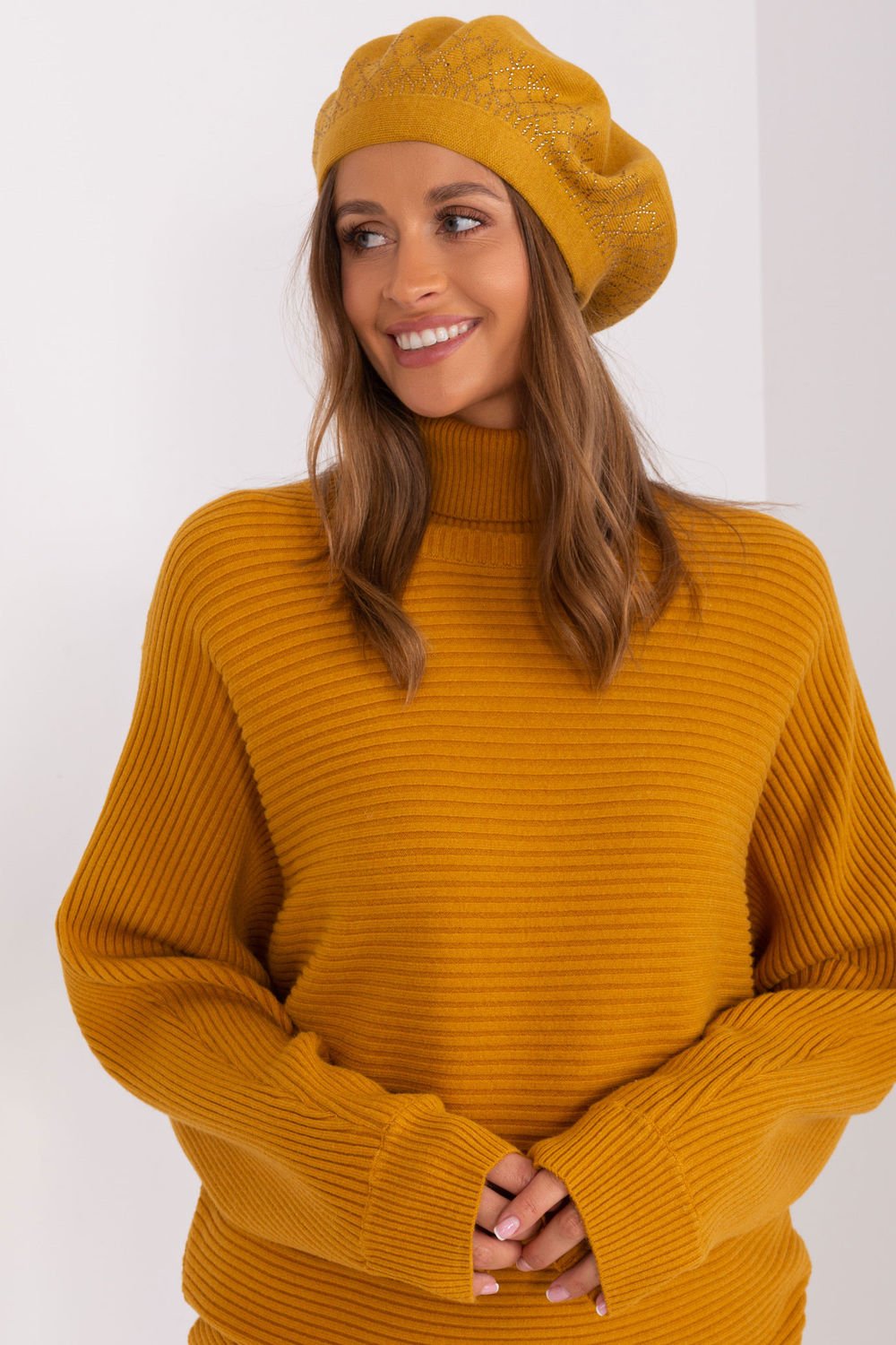  Beret model 208247 AT  yellow
