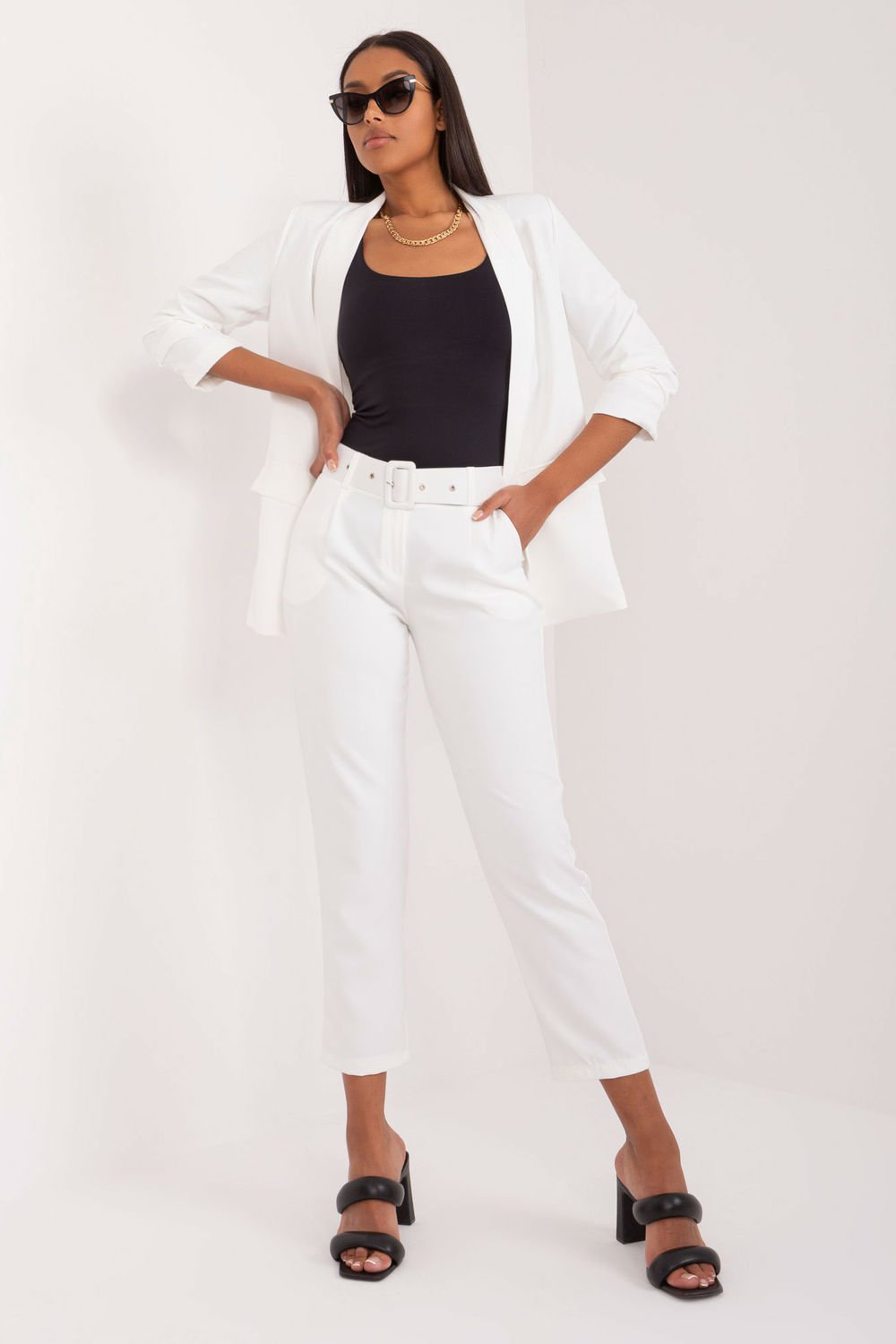  Women trousers model 197063 Och Bella  white