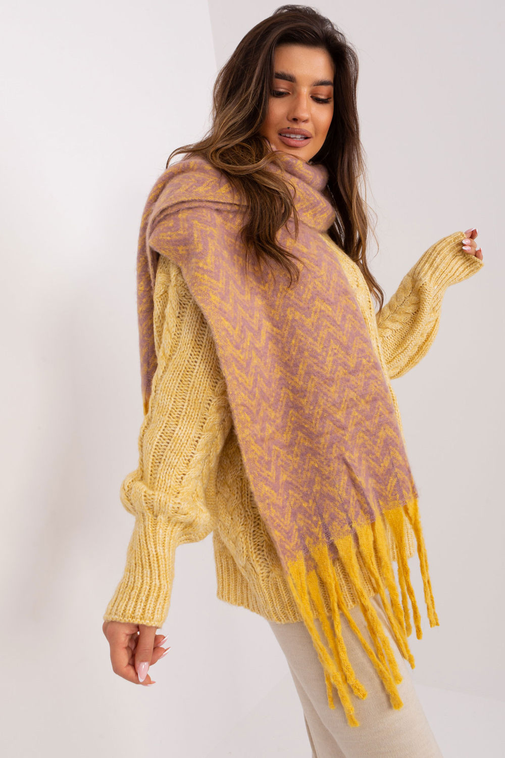  Shawl model 189238 AT  pink