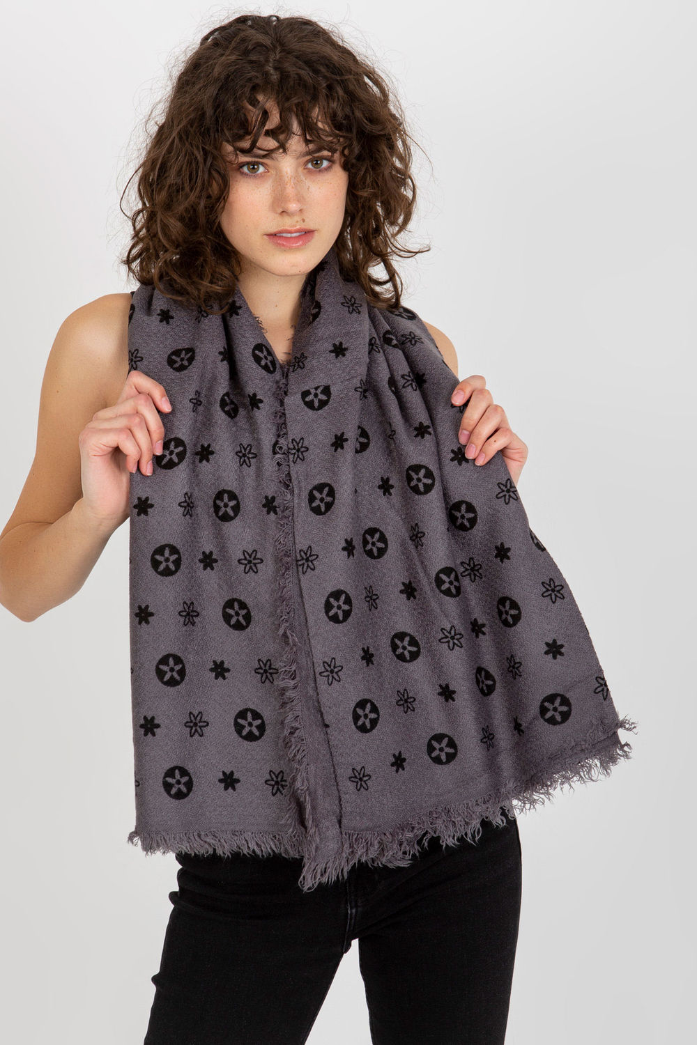  Neckerchief model 174866 AT  grey