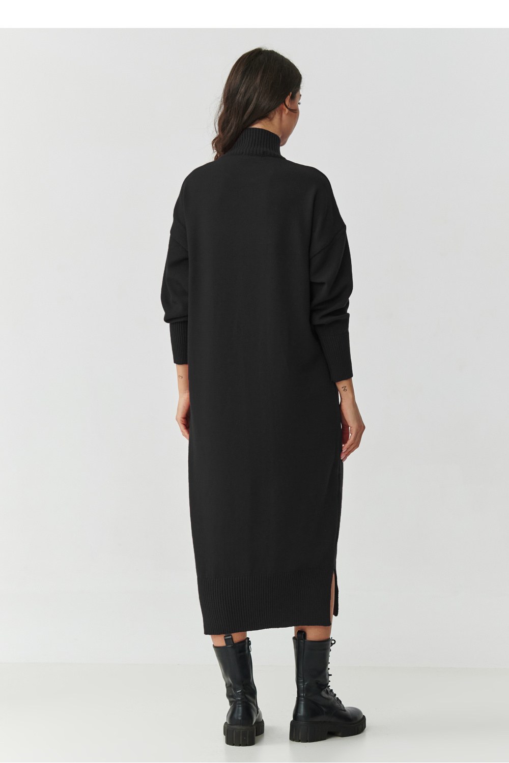  Daydress model Makadamia  black