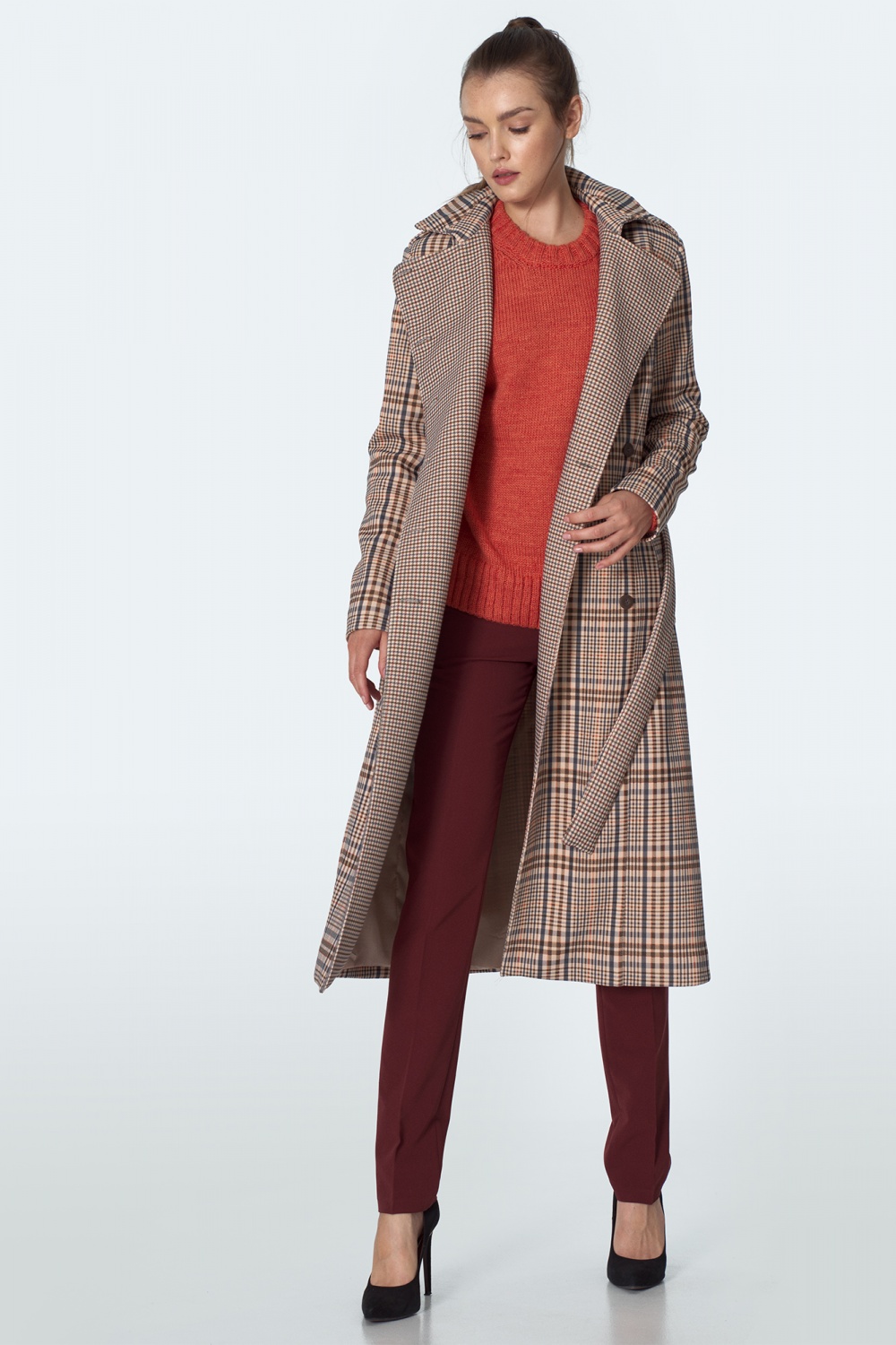 Coat model 149118 Nife  beige