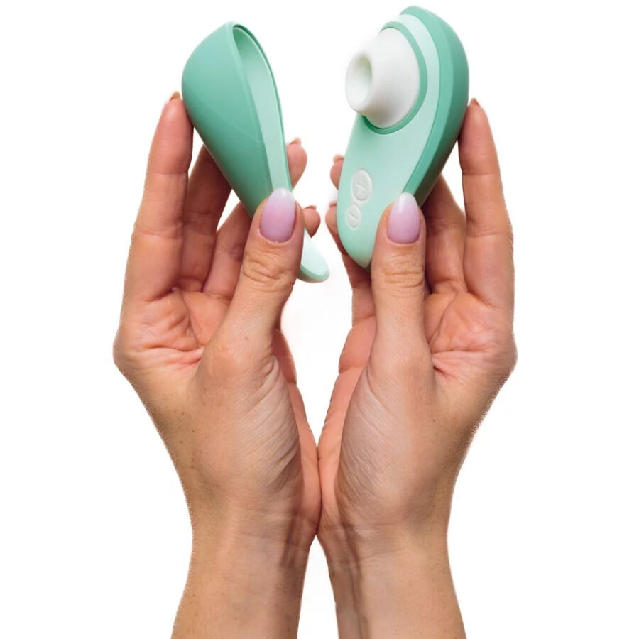 WOMANIZER - LIBERTY 2 CLITORIS STIMULATOR & SUCKER LIGHT GREEN