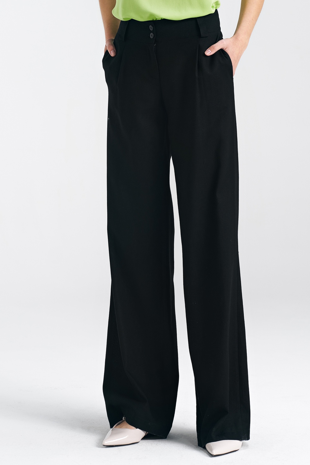  Trousers model 195168 Nife  black