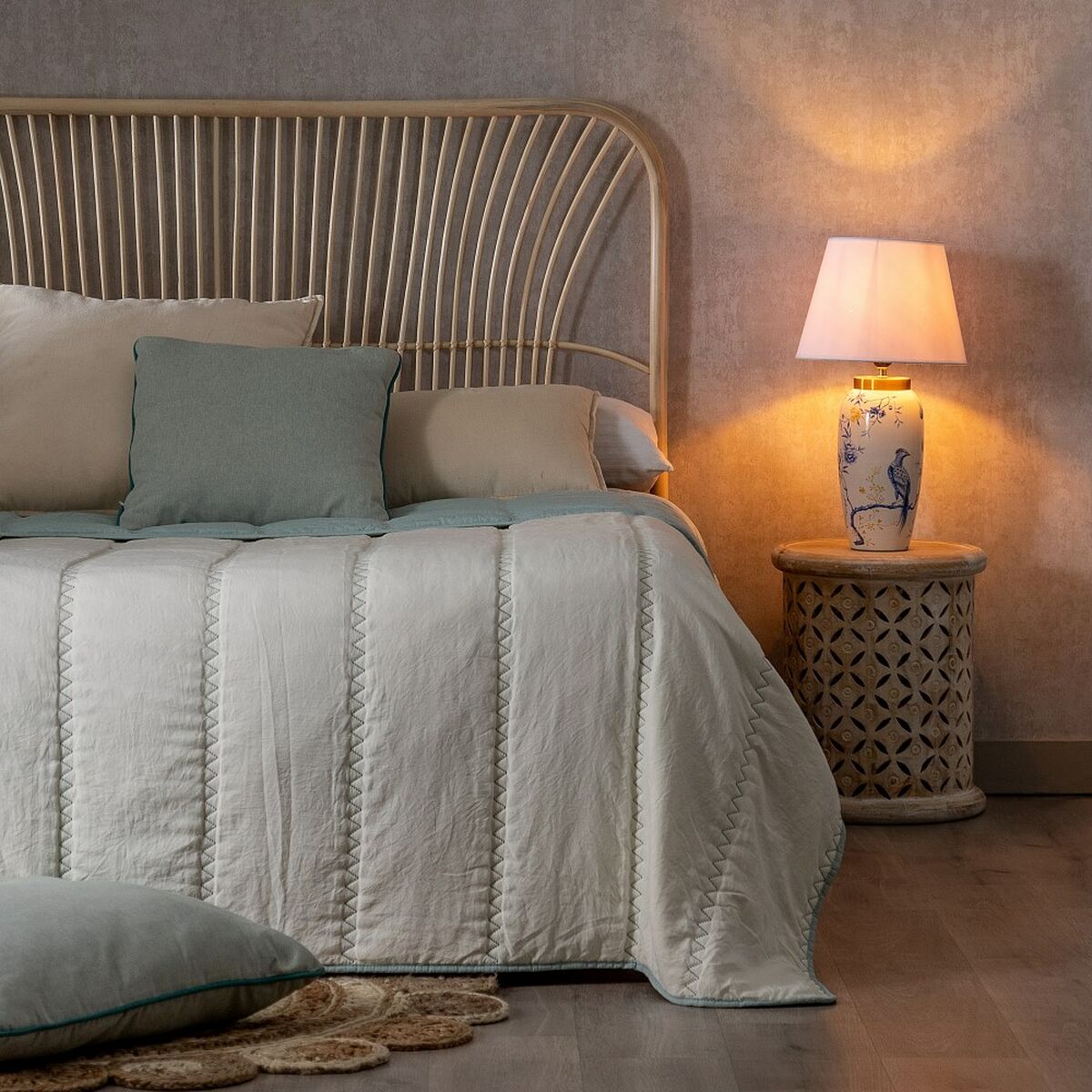 Bedspread (quilt) 270 x 280 cm Blue Cream