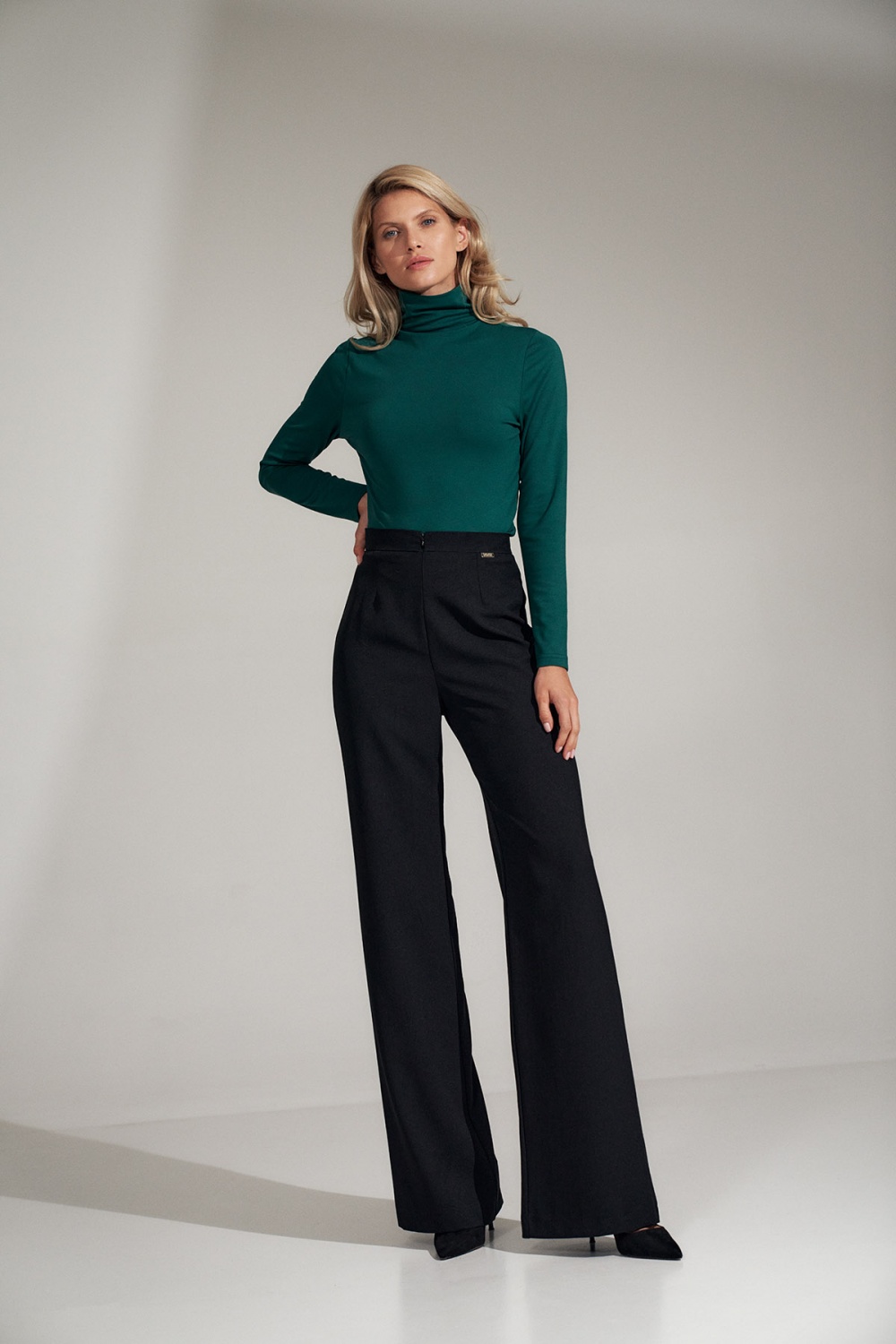 Women trousers model 150789 Figl black Ladies