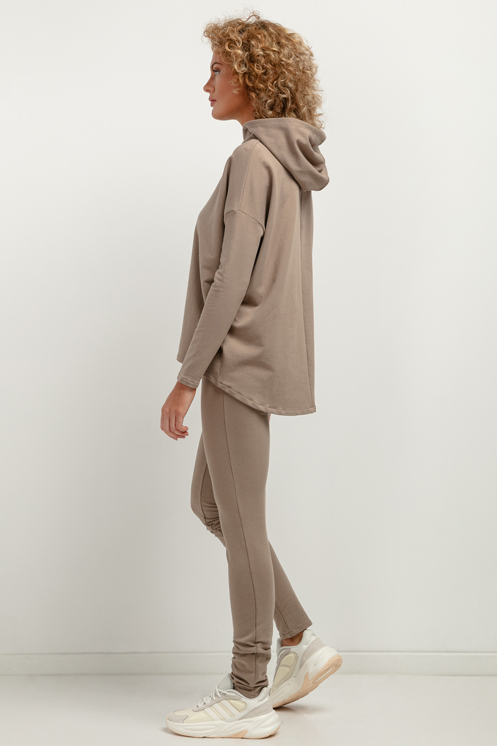  Long leggings model 183208 Tessita  brown