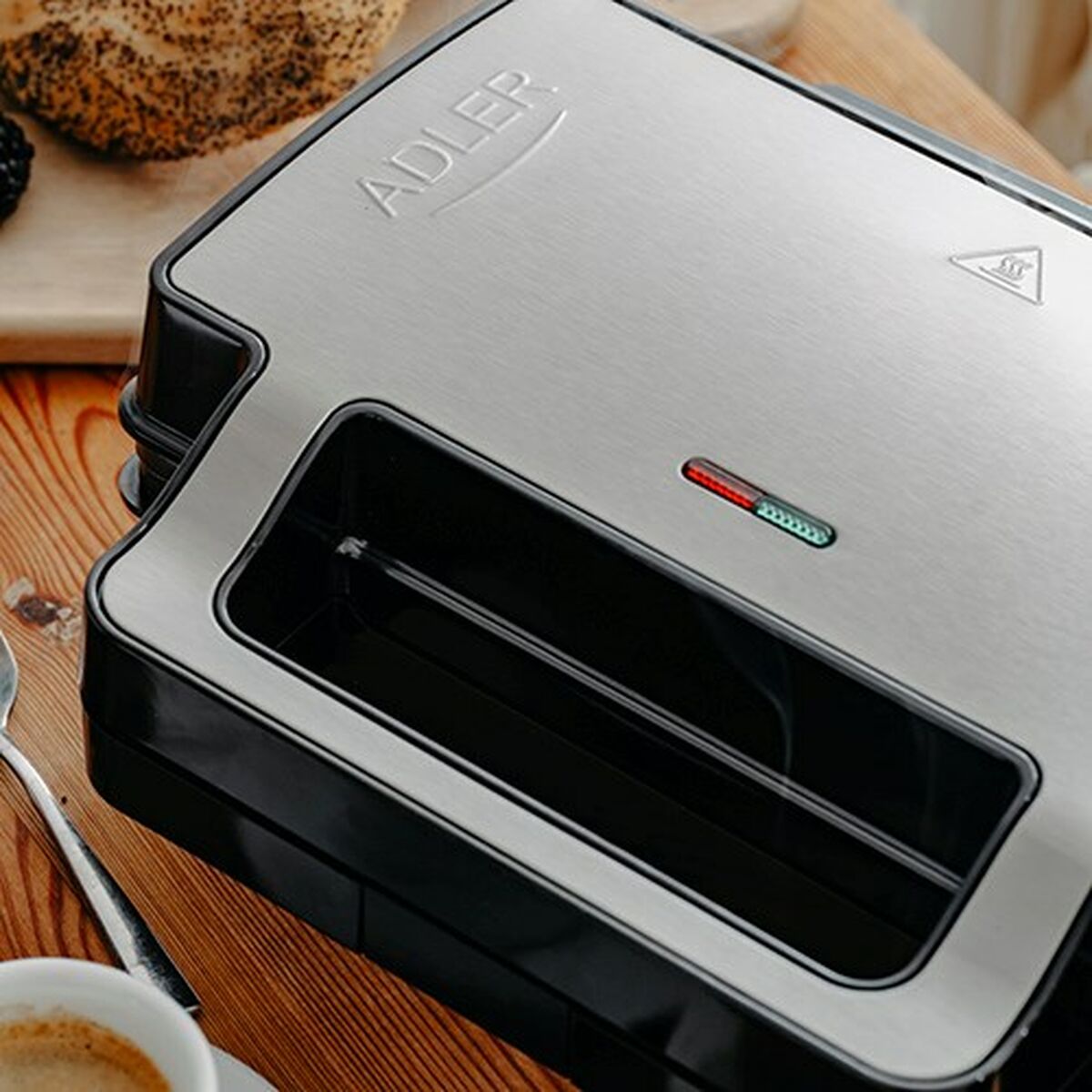 Sandwich Maker Adler AD 3073 Black Silver Sandwich Maker Adler AD 3073 Black Silver