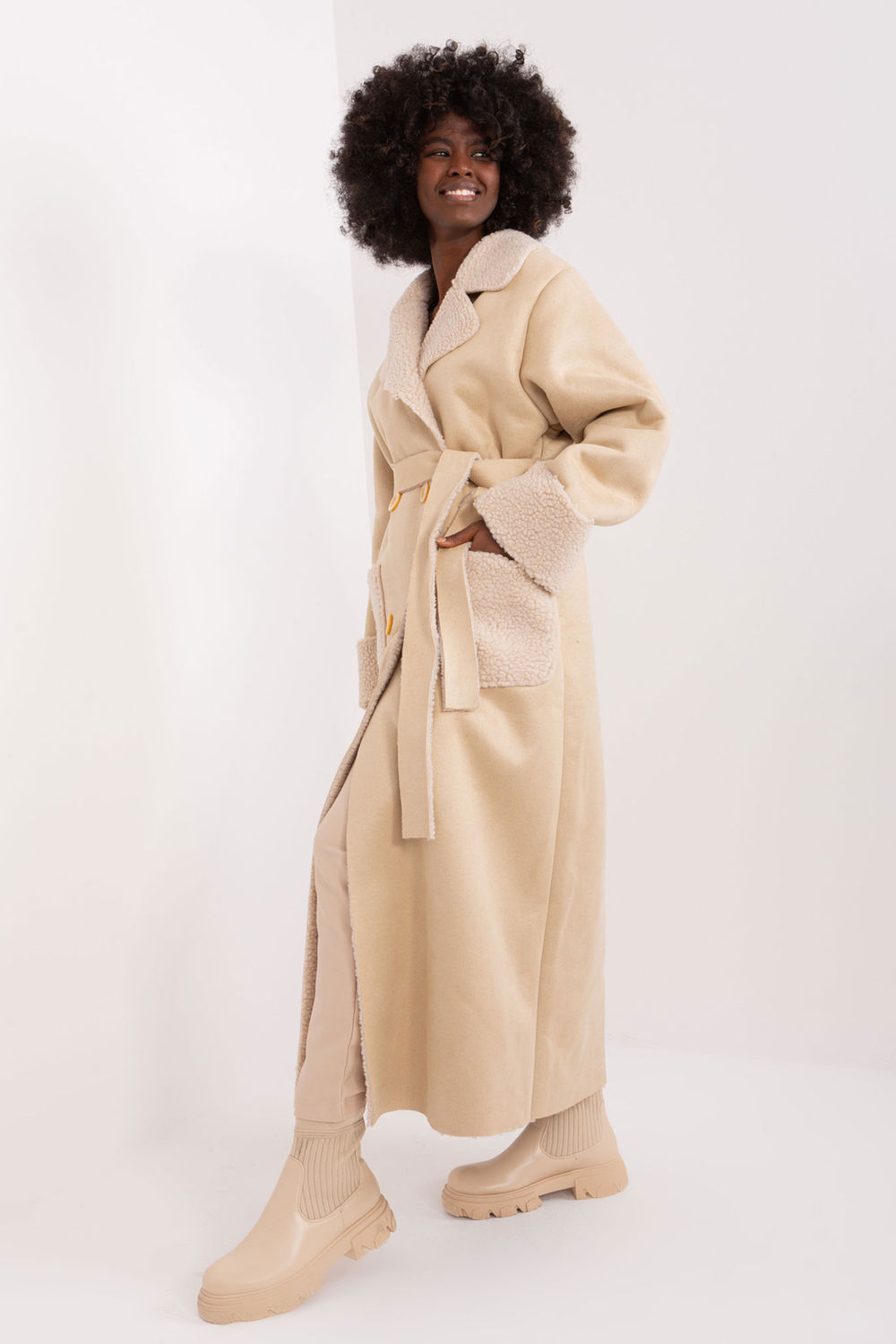  Coat model 191137 Lakerta  beige