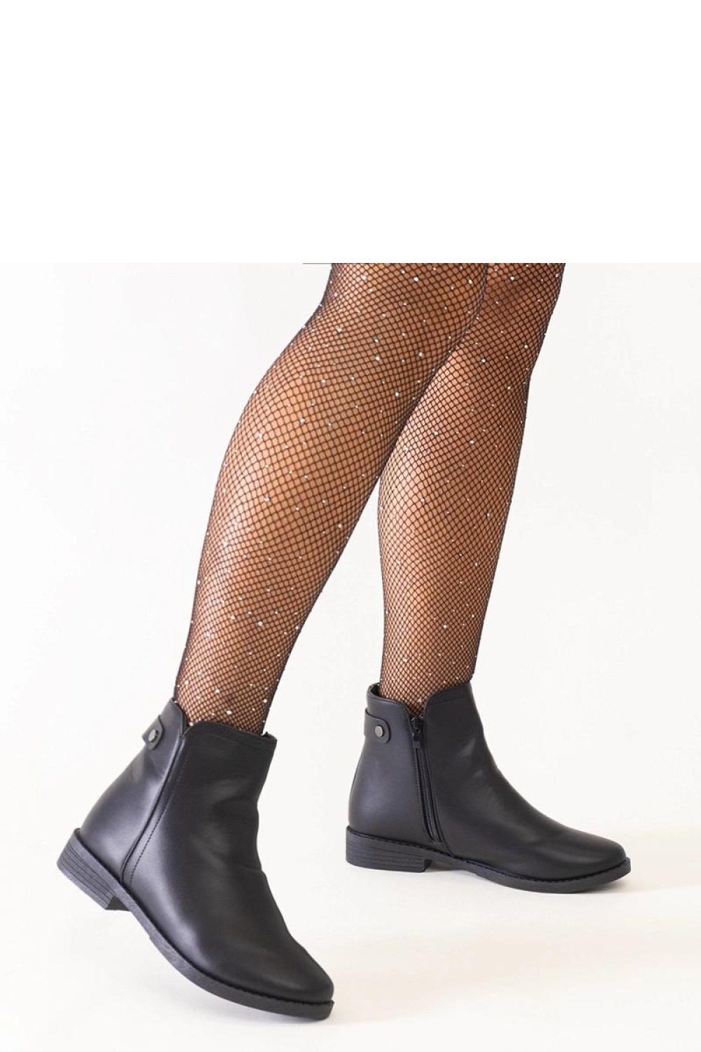  Boots model 204581 Solea  black