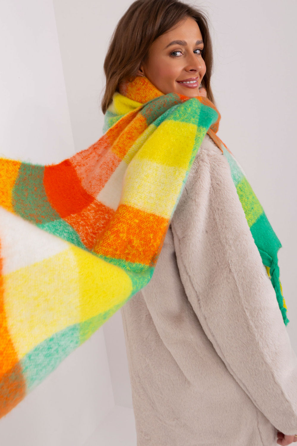  Shawl model 191712 AT  green