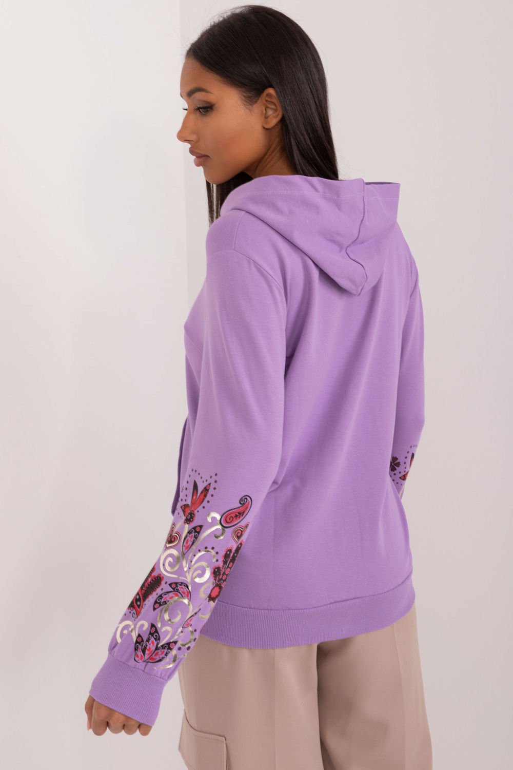  Sweatshirt model 197078 Relevance  violet