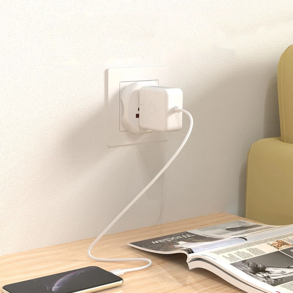 Tech-Protect Universal Travel Adapter From EU White