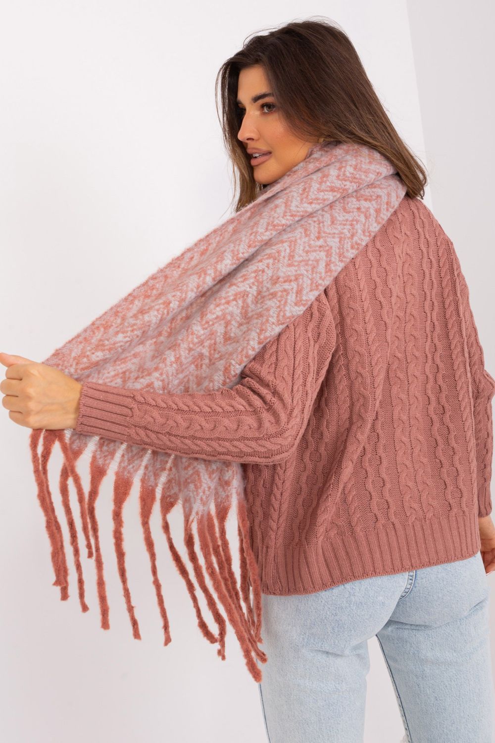  Shawl model 189235 AT  orange