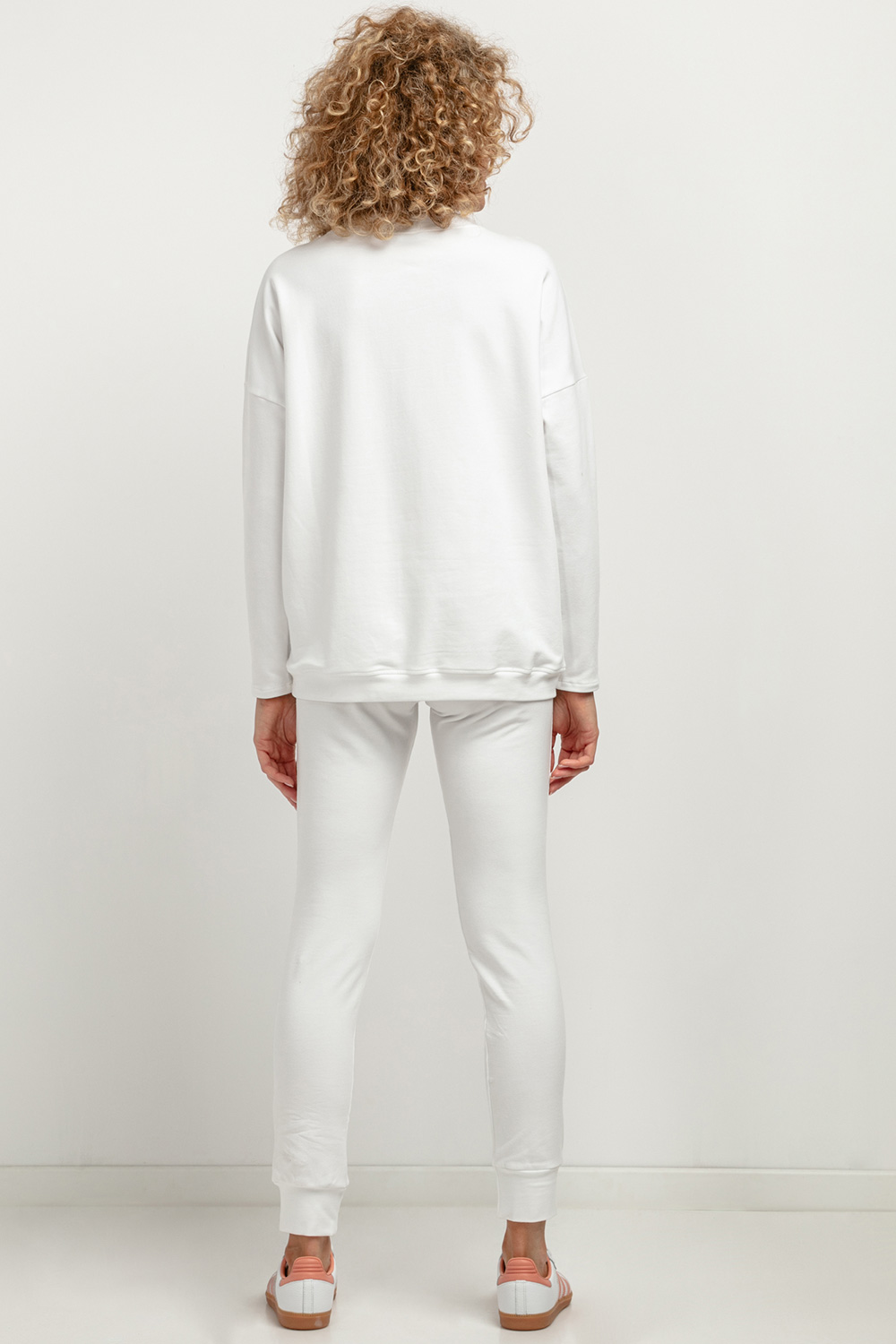  Tracksuit trousers model 183202 Tessita  white