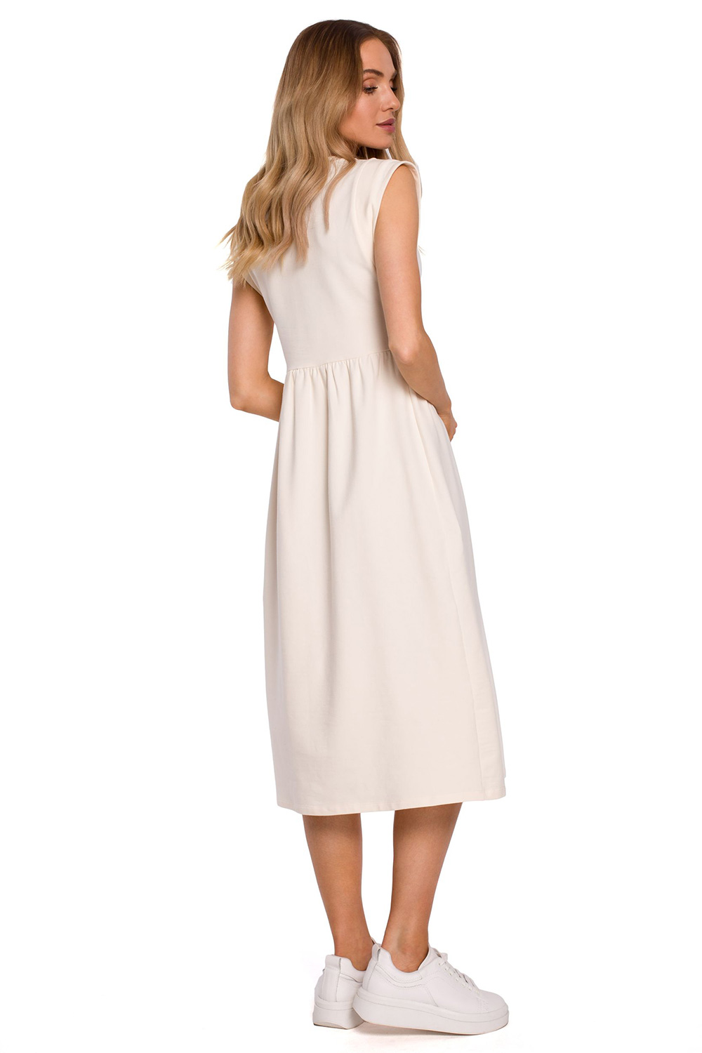  Daydress model 153679 Moe  beige