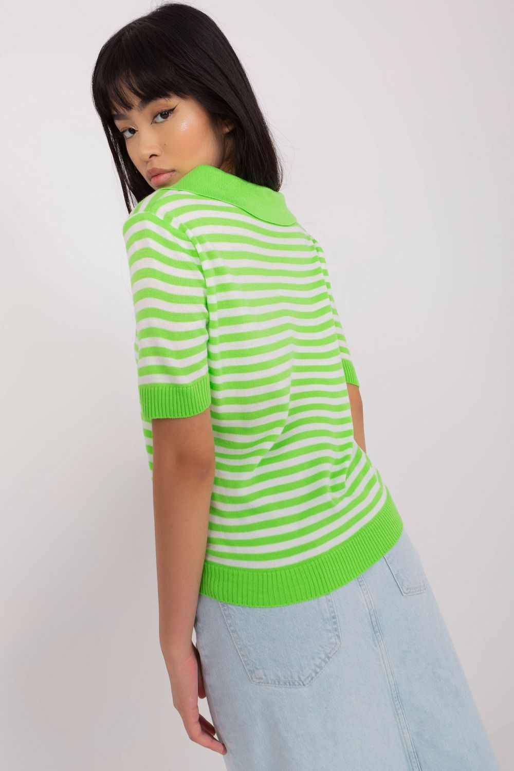  Blouse model 182051 Badu  green