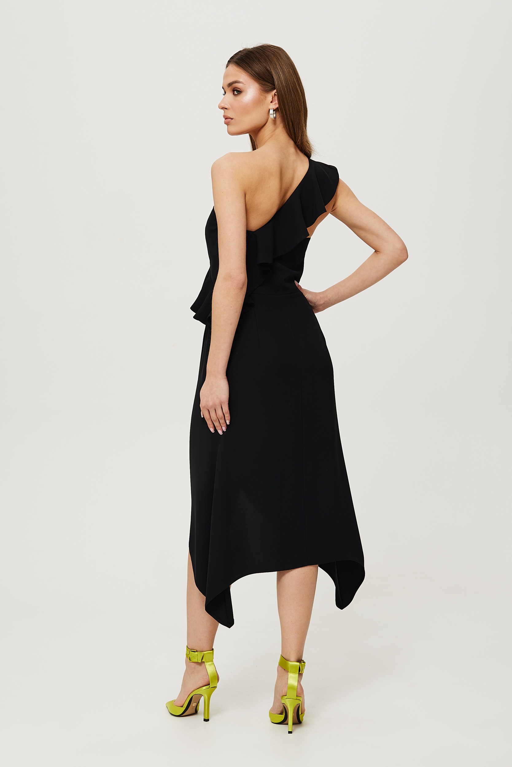  Cocktail dress model 193992 Makover  black
