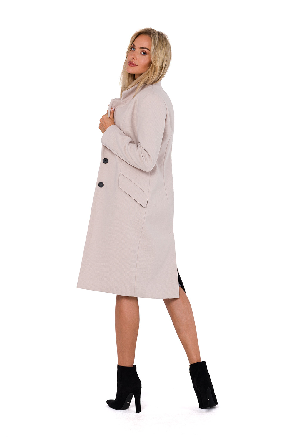  Coat model 184730 Moe  beige