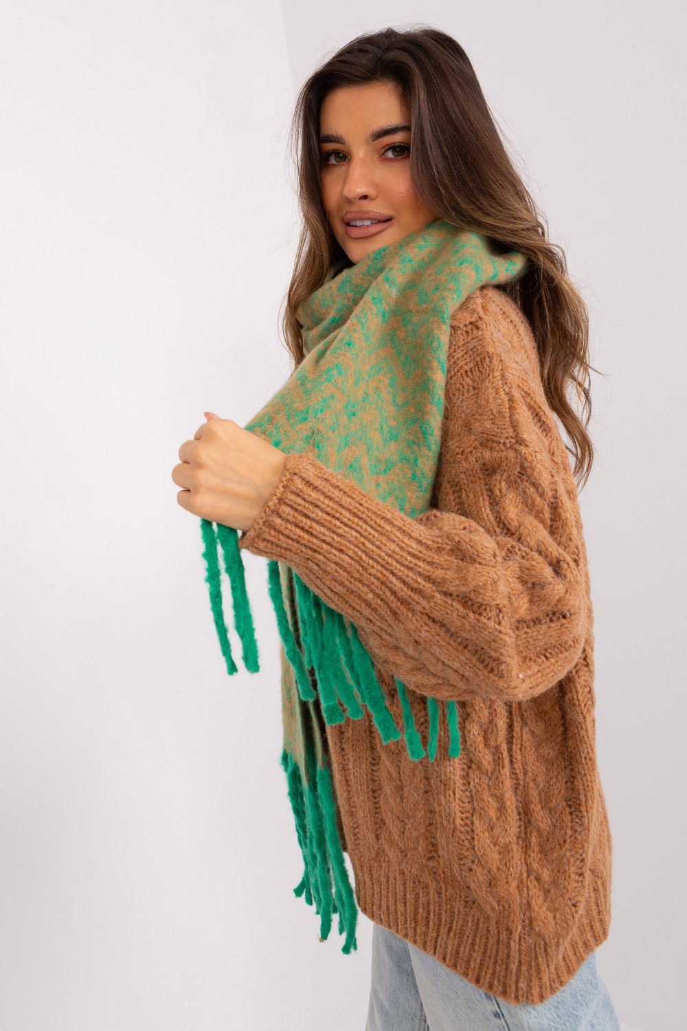  Shawl model 189233 AT  green